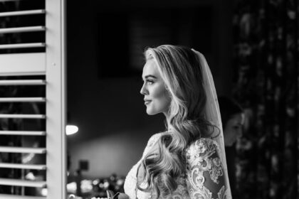 katy-jordan-wedding-photography-warrington-martina-emma-rich-manor-house-lindley-19